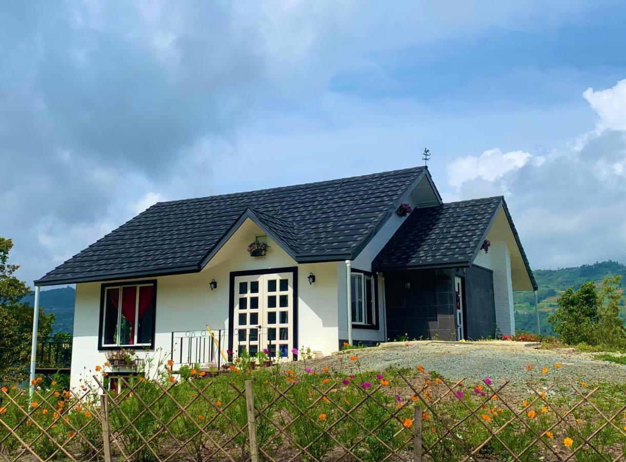 Hounon White Chimney Cottage Ранау Екстериор снимка